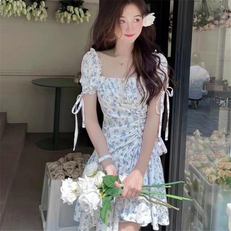 Summer new healing blue floral bubble sleeve dress short sleeve French square collar thin short skirt casual