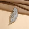 Feather Design Brooch Pin for Women, Rhinestones Inlaid Brooch Pin for Dress, Coat, Shawl, Versatile Accessory for Mother, Wedding