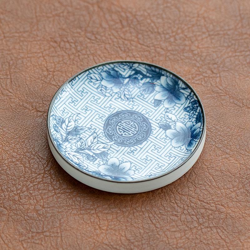 Zen Style Retro Blue & White Porcelain Tea Cup Coaster – Ceramic Anti-Scald Heat Insulation Pad for Gongfu Tea Ceremony.