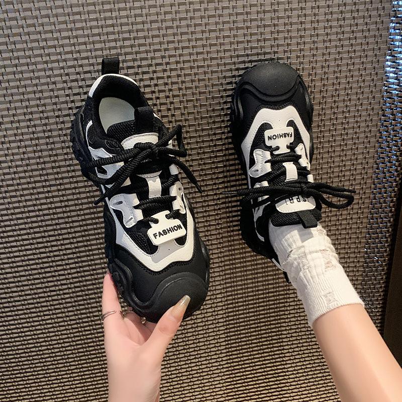 Retro casual shoes women's 2025 autumn new lightweight versatile and thin thick-soled sports and thin dad shoes children