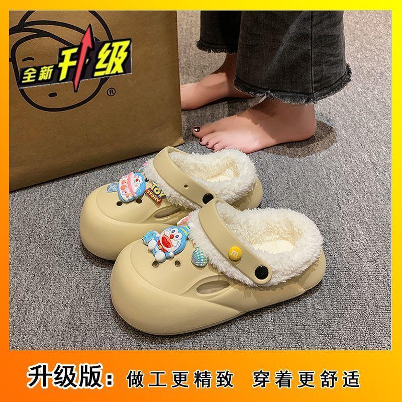 Fashion outerwear women's thick-bottomed non-slip fluffy slippers 2025 winter new cute cartoon warm velvet cotton slippers