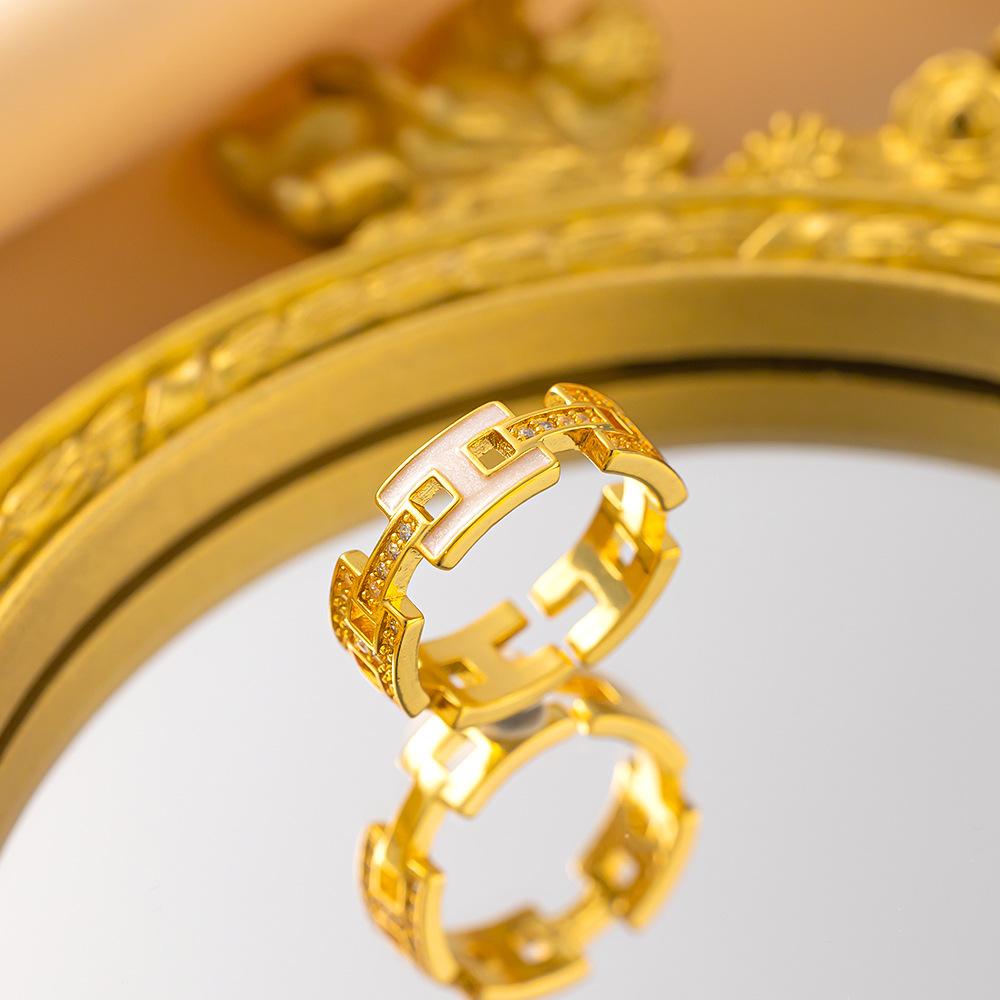 Exquisite super flash zircon ring for girls, light luxury, high-end sense opening adjustable ring, simple real gold electroplating