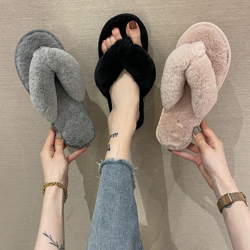 Fashion Women Fluffy Flip Flops Winter Outdoor Slippers Non Slip Flat Sandals Open Toe Large Size