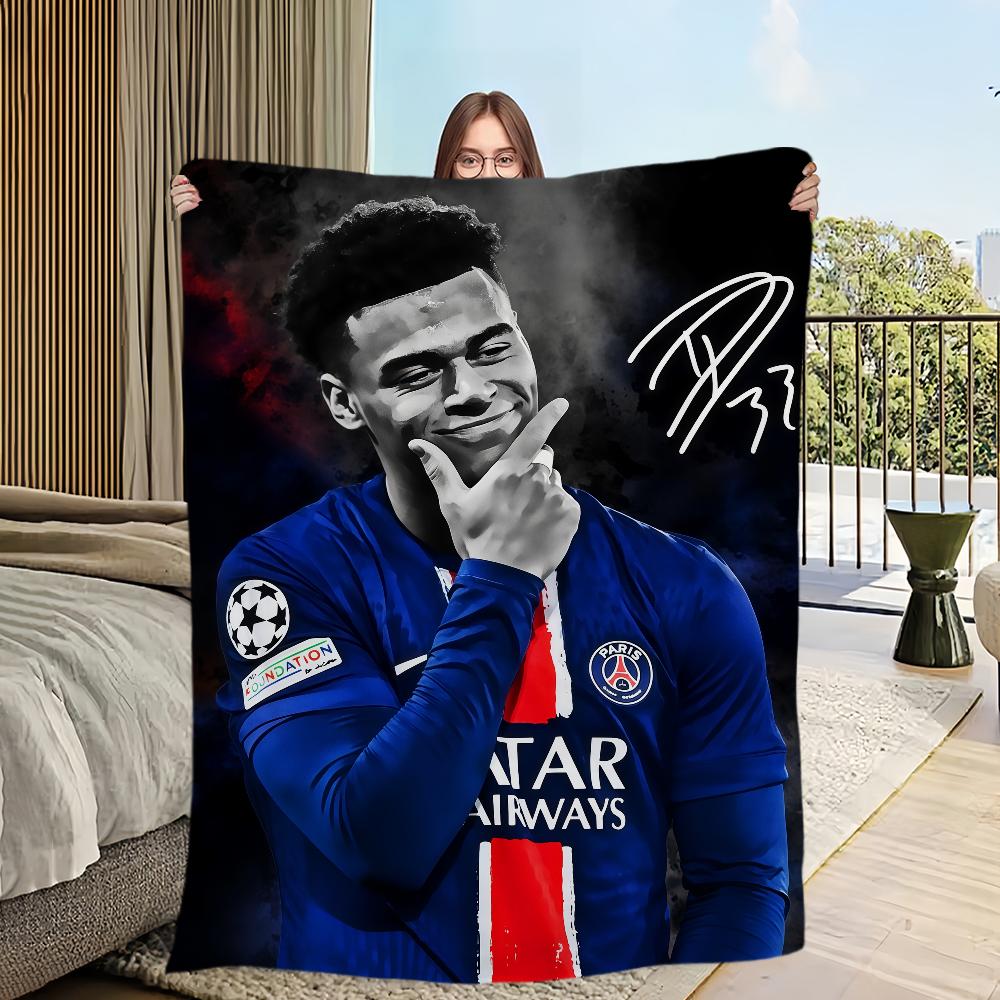 Famous Athlete Blanket Soft Comfortable Nap Plush Suitable For Iiving Room Office Bedroom D-Desire Football D-Doue Home Kid Gift