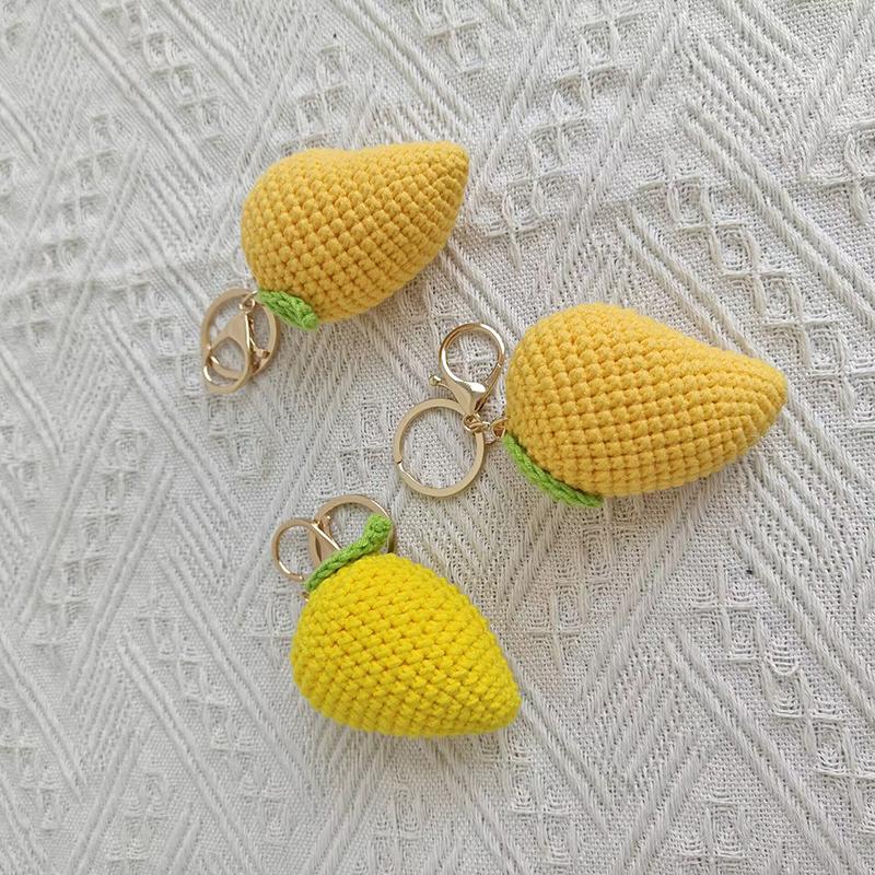 Creative Fruit Series Crochet Keychain Pendant Cute Mango Keyrings Hand Knit Keyrings Exquisite Backpack Decoration Gifts