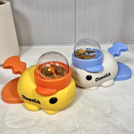 Interactive Dog Treat Dispenser Toy Adjustable Food Dispensing Puzzle Toy Clownfish Design Slow Feeder for IQ Training Mental Stimulation