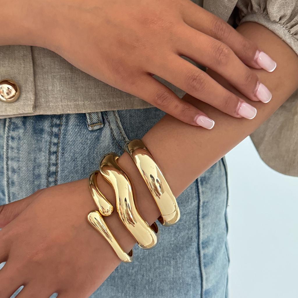 Fashion Metal Glossy Water Drop Spring Buckle Bracelet Female, Hip Hop Wind Geometric Irregular Bracelet