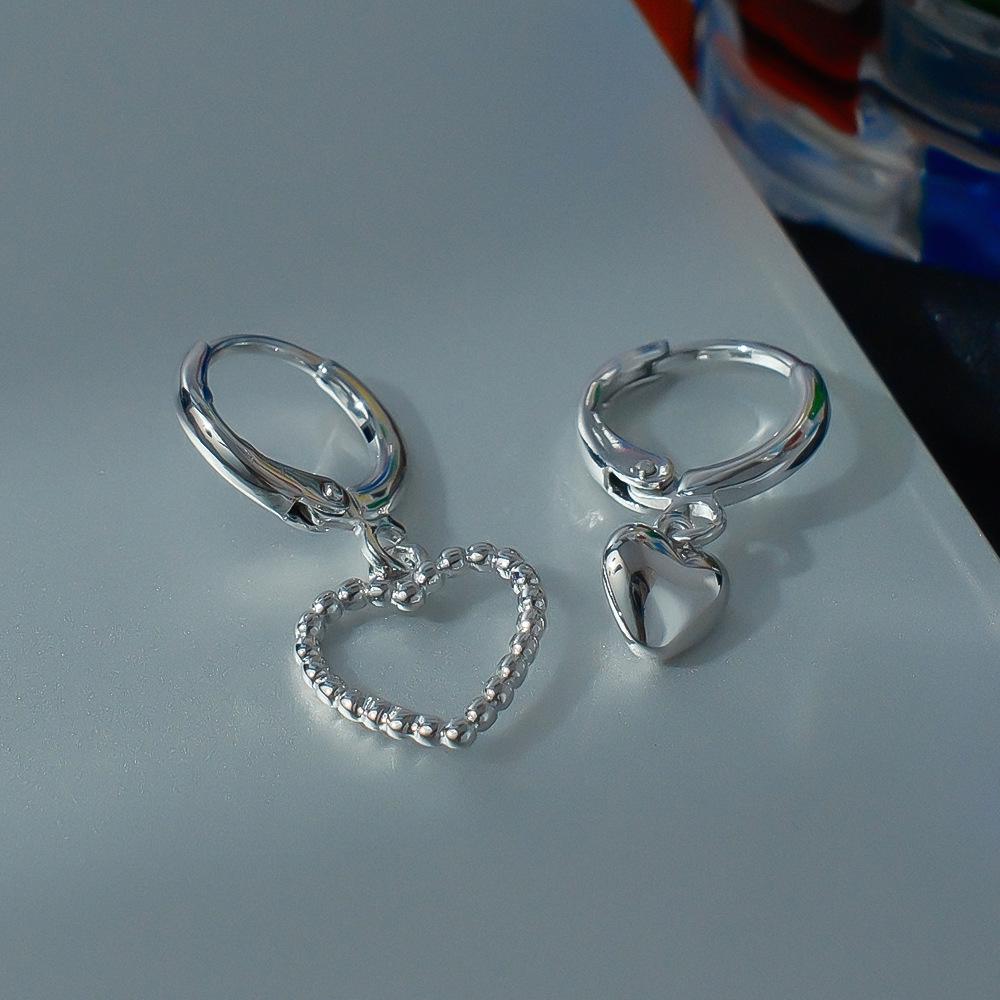 Elegant Asymmetrical Heart Ear Cuffs: Chic & Versatile Fashion Accessories