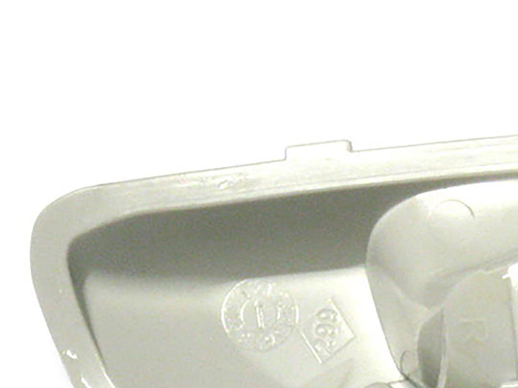 Opel Movano 2010- YELLOW turn signal with WHITE BULB in the right mirror