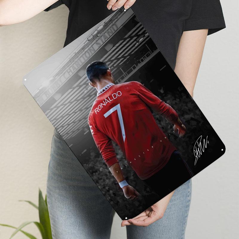 

Cristiano Ronaldo Manchester United Tinplate Signs Sport Poster Home Decoration Living Room Wall Decorations Bar Custom Sign 20x30cm（7.8x11.8inch）