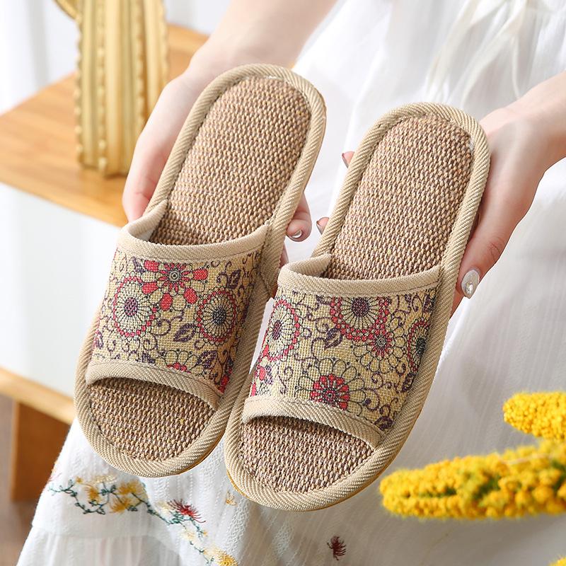 Women's & Men's Four Seasons Linen Slippers, Non-Slip Indoor Soft Soles, Cute & Cool for Spring and Autumn