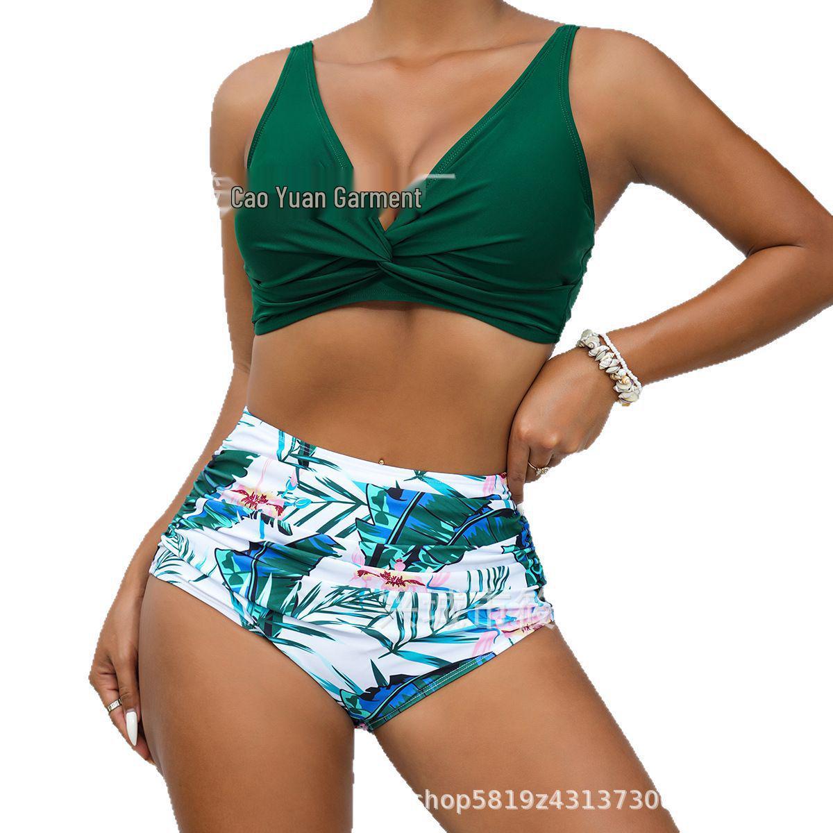 

Slim Halter Tank Top with Printed Skirt Split Bikini Swimsuit XL