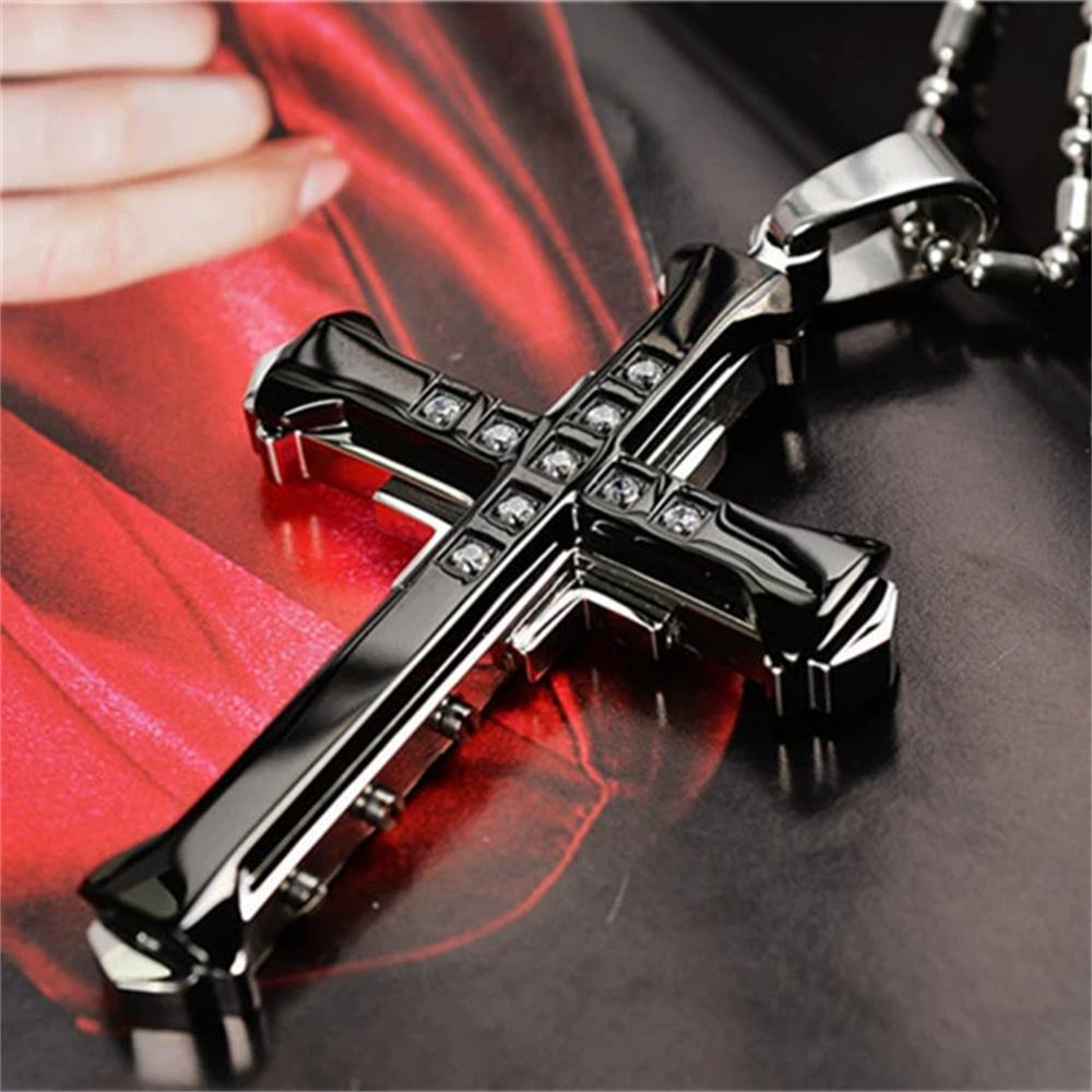 Fashion New Male Crystal Cross Jesus Pendant Gold/Black/Blue Color Zirconia Necklace Bamboo Chain Jewelry Gifts