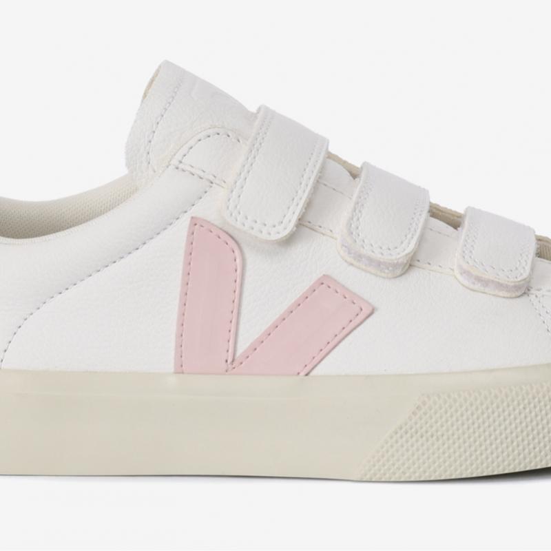 Veja Women Hook And Loop Leather Sneakers 696