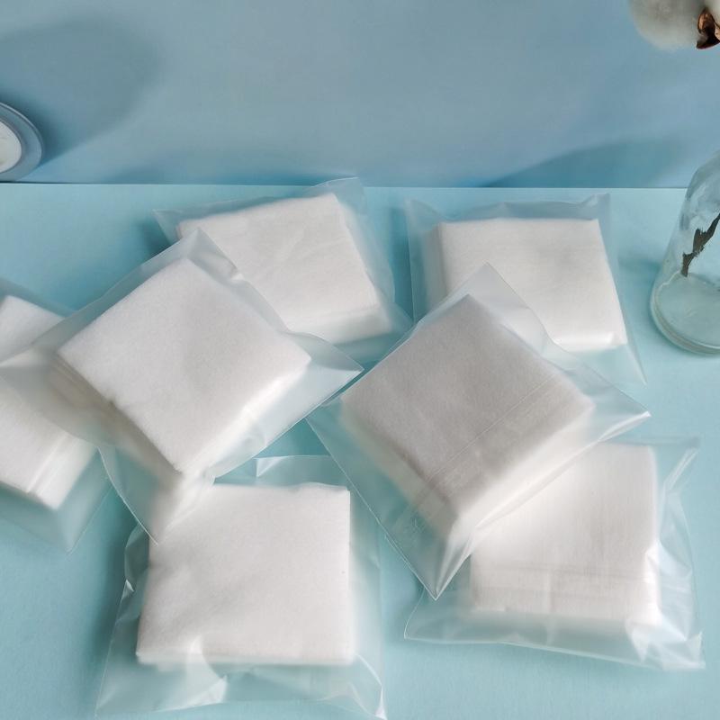 

Soft Thin Non-Woven Makeup Remover Cotton Pads - 50 Pieces