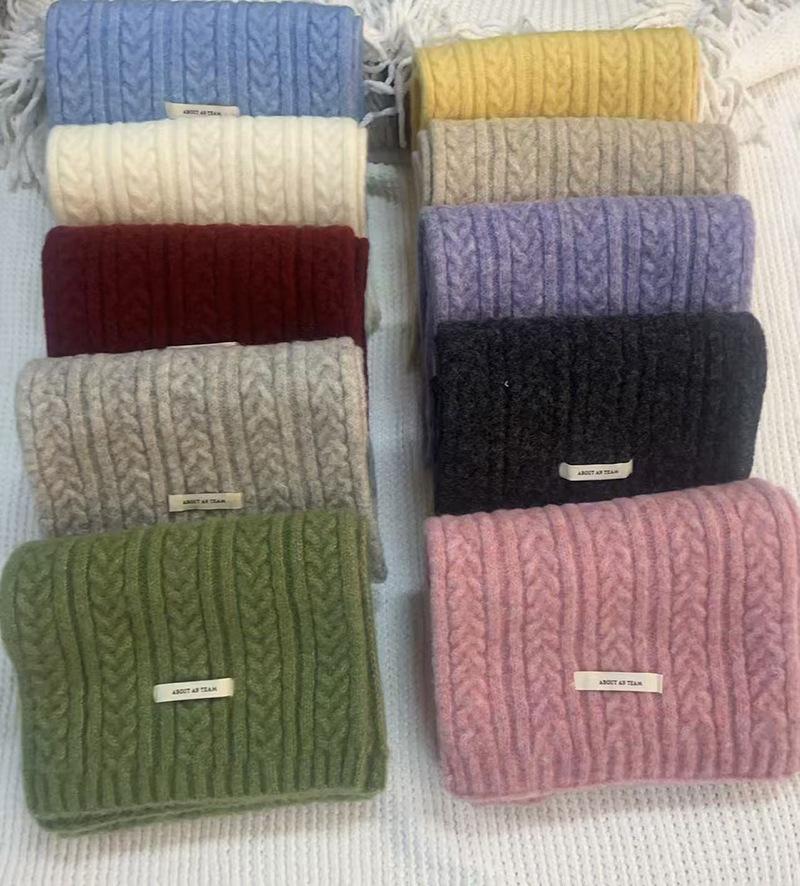 Solid Color Korean Style Cable Knit Scarf for Women - Warm Wool Neck Warmer for Autumn and Winter