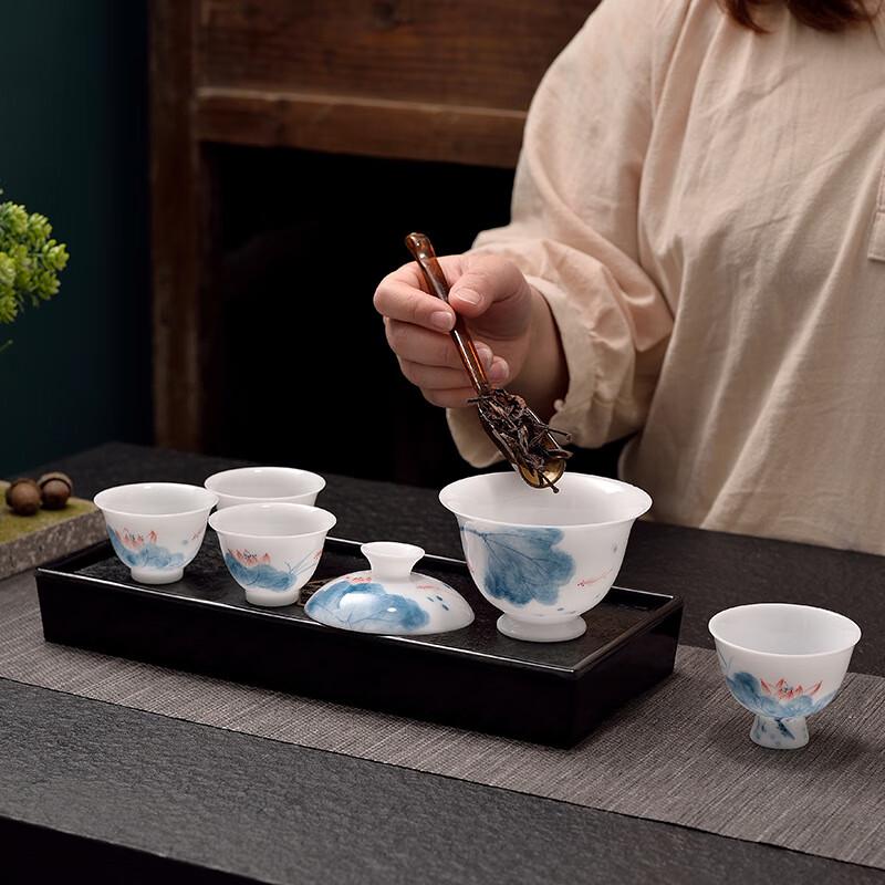Yi Lu Tang Hand-Painted Ice-Jade White Porcelain Gongfu Tea Cups