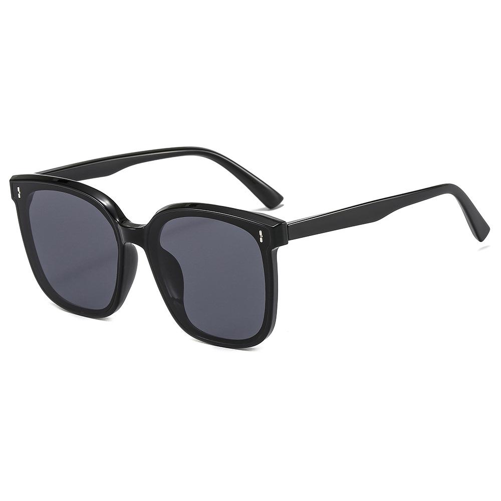 Nye solbriller Internett-kjendis Samme polariserte briller Dame Uv-sikre Kjørebriller Motesolbriller Herre