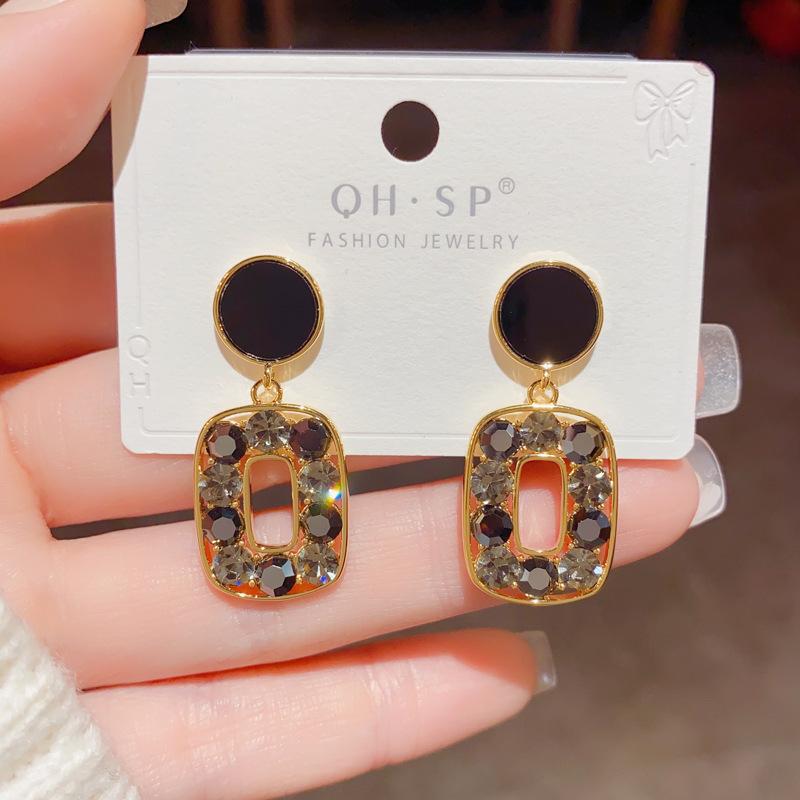 925 Silver Needle Temperament High-end Full Diamond Pearl Earrings Women's ins Wind Geometric Earrings Korean Light Luxury Earrings