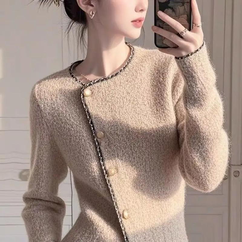 Design-sensible Niche Thickened Sweater Jacket Women's Autumn Winter Knitted Cardigan