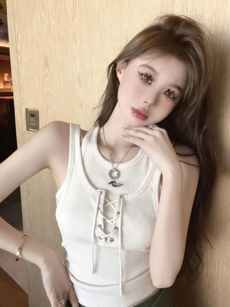 Women's Retro White Lace-Up Camisole Vest - Sweet & Spicy Style for Summer 2026