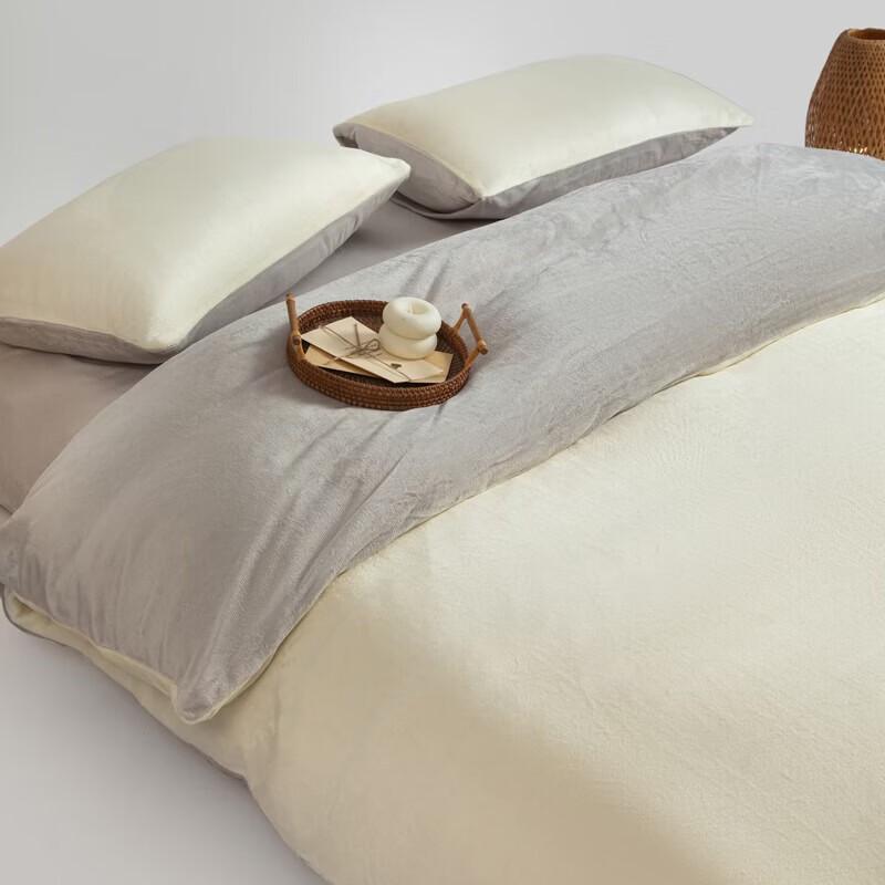 Muji Washed Warm Milk Velvet Quilt Set