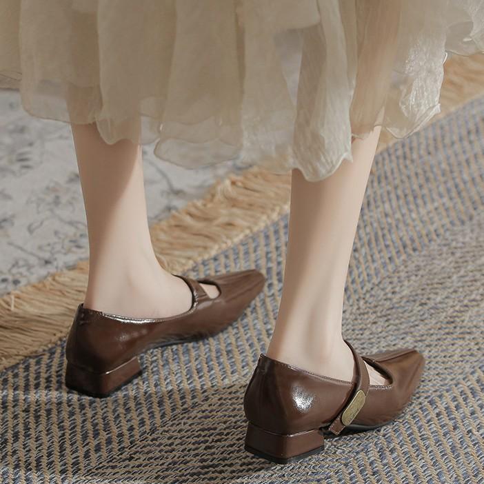 

French Mary Jane shoes 2024 spring and autumn new foreign style with skirt thick heel women s shoes commuting versatile light mouth single shoes 34