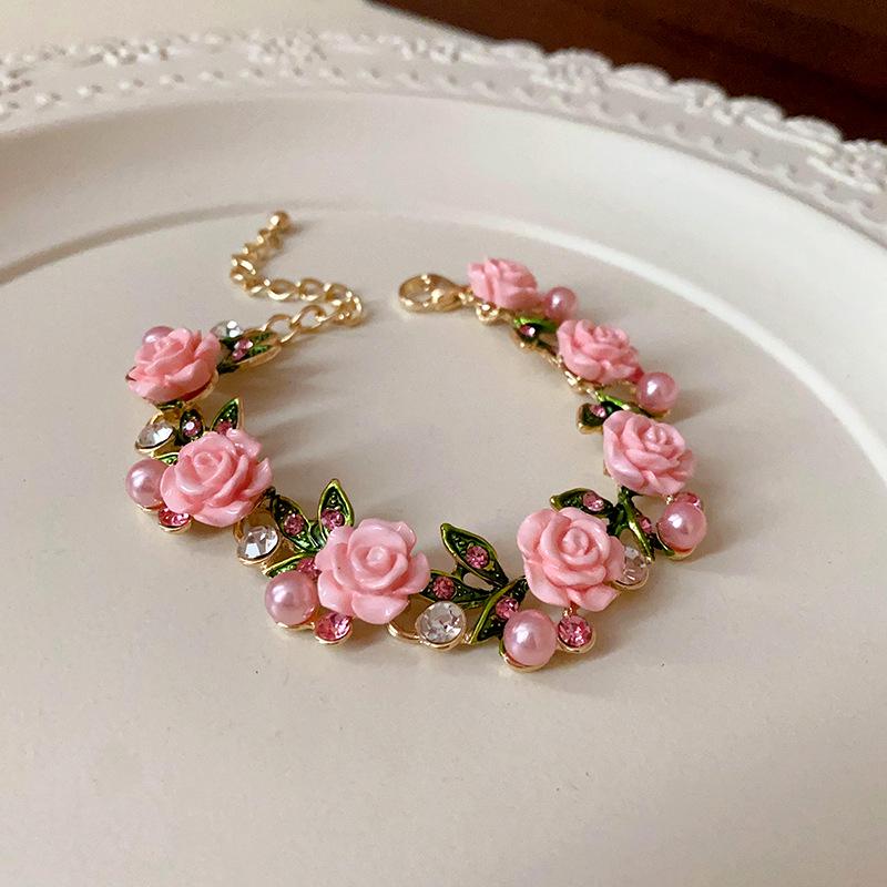 Pastoral Rhinestone & Pearl Embellished Clavicle Necklace: Versatile, Fresh, Literary Accessory