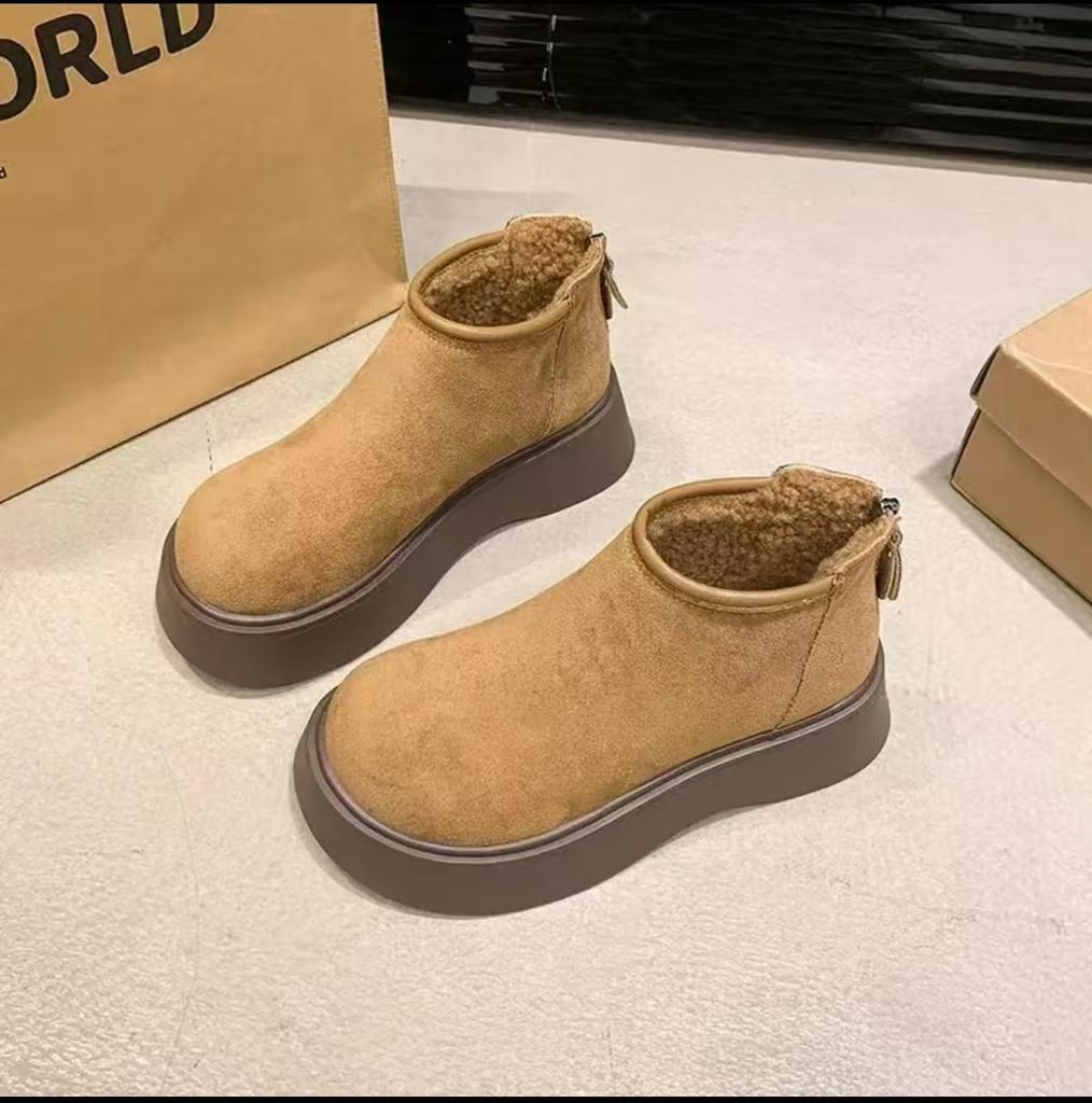 Suede round head thick bottom fleece warm Birkenstock short boots 2025 winter new British wind two cotton snow boots women