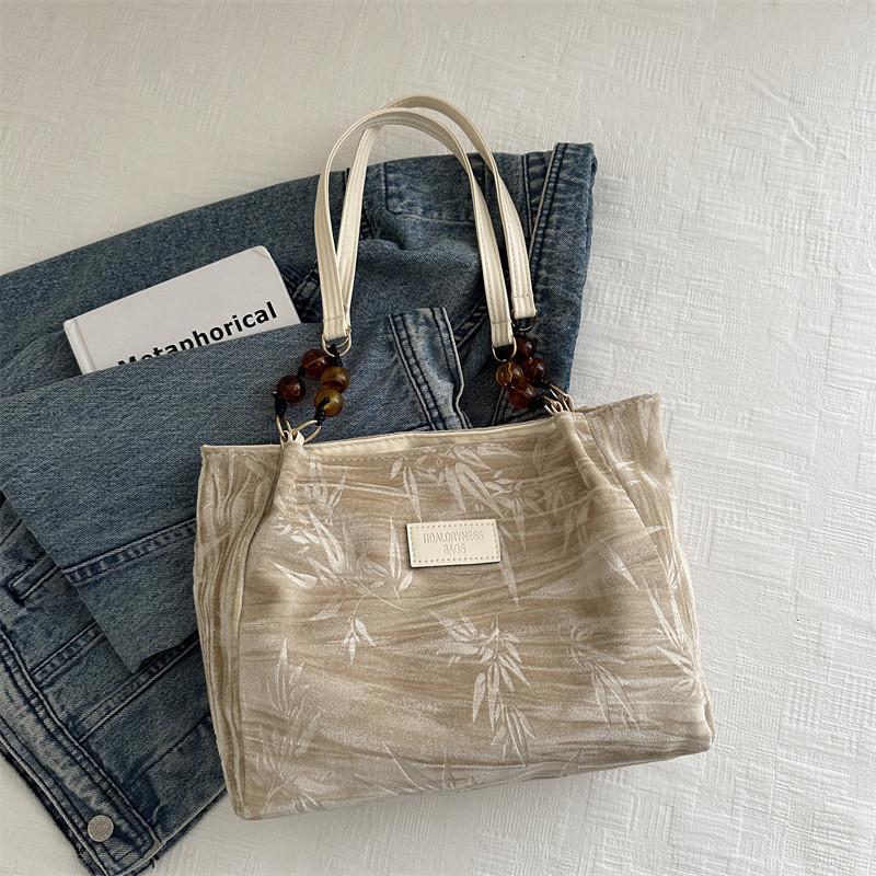 Chic Black Canvas Tote Bag For Women With Simple Elegant Design And Stylish Shoulder Strap хаки