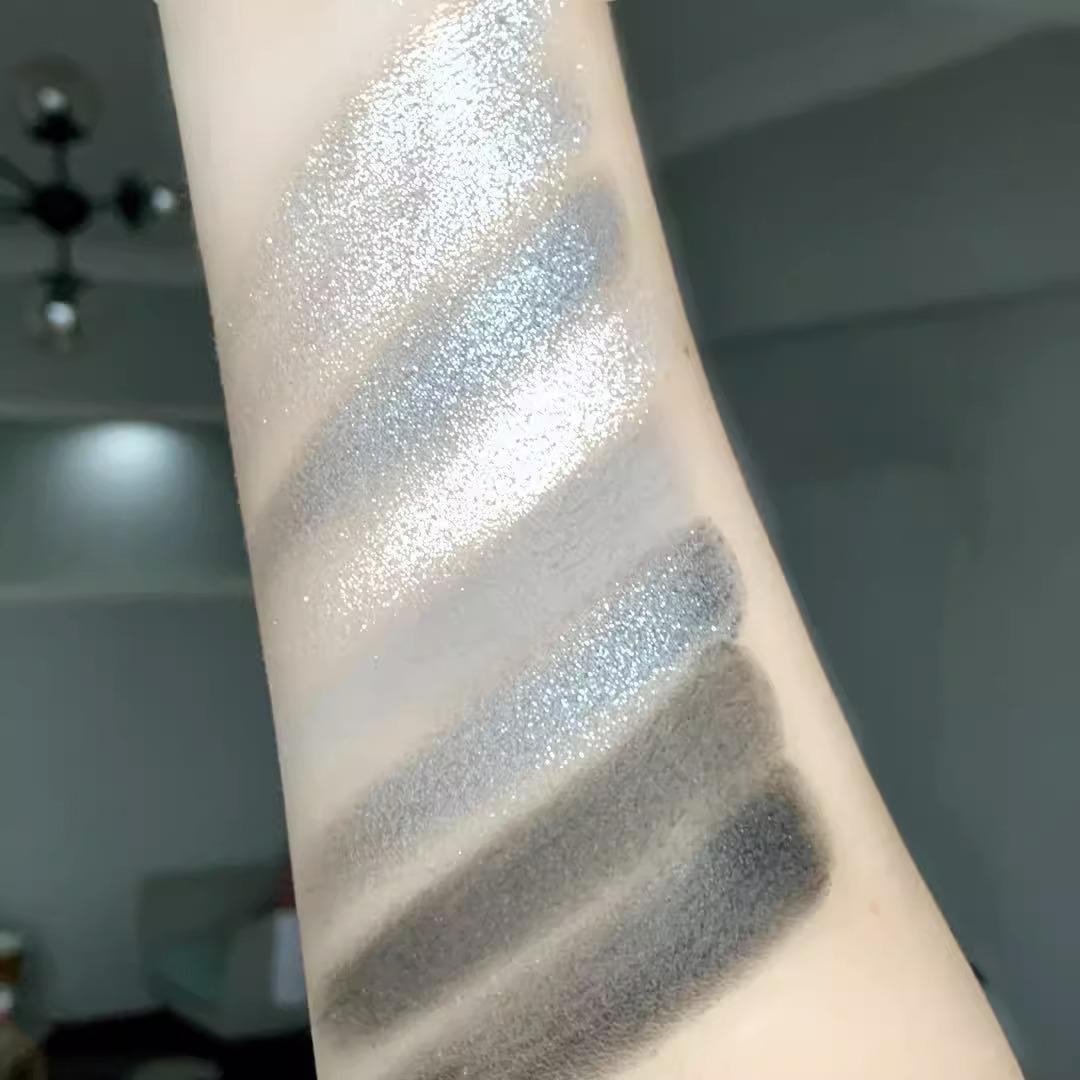 Палитра теней для век из 9 цветов Черная палитра теней для век с эффектом дымчатого — фото 5