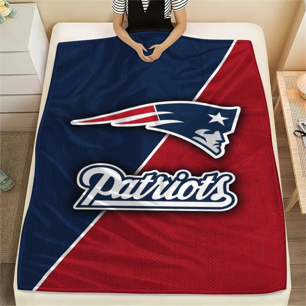 New England Patriots Print Flannel Blanket, High Quality Comfortable for All Seasons, Home Decor, Warmth and Comfort, Perfect for Christmas Gifts