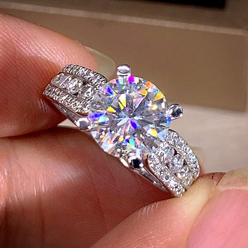 New Wedding Ring, Classic Four-claw Zircon Crystal Ring for Women, Fashionable Engagement Ring for Women