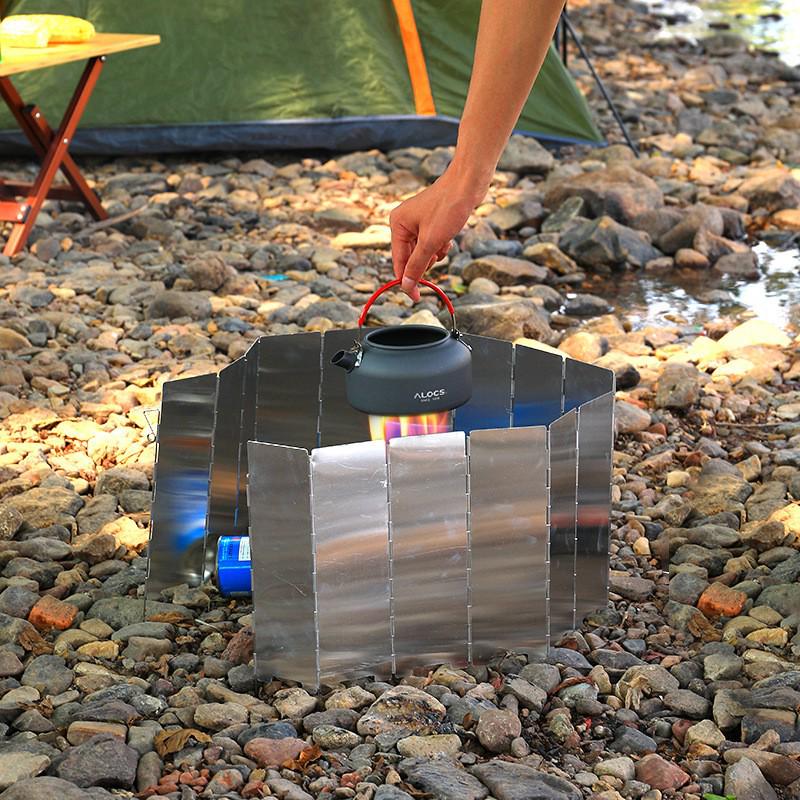 14-Piece Portable Aluminum Alloy Camping Stove Windshield with Box: Folding, Windproof Heat Concentrator Plate