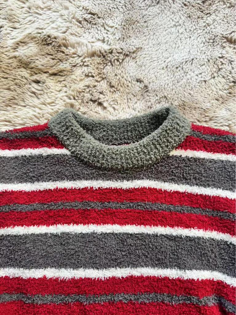 2025 Winter Women's Fluffy Velvet Pajama Set - Striped Color Block, Round Neck, Thickened for Christmas and New Year.