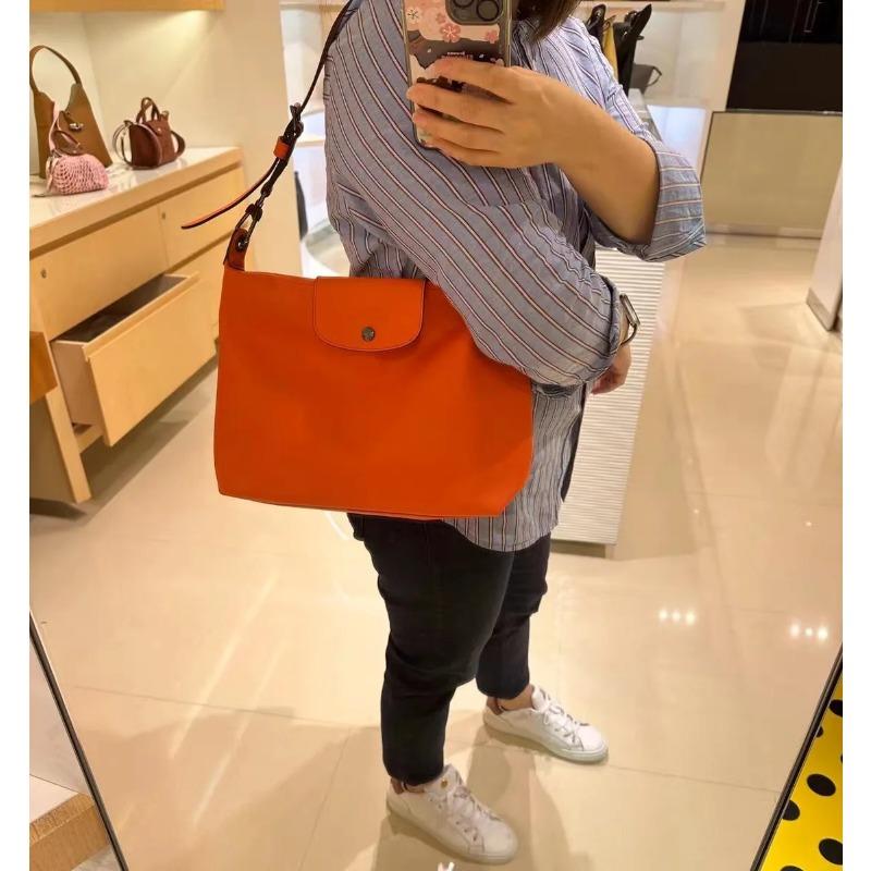 Neue Hobo Große Kapazität Unterarm Tote Pendler Umhängetasche Handheld Damen Tasche Mode Schultertasche