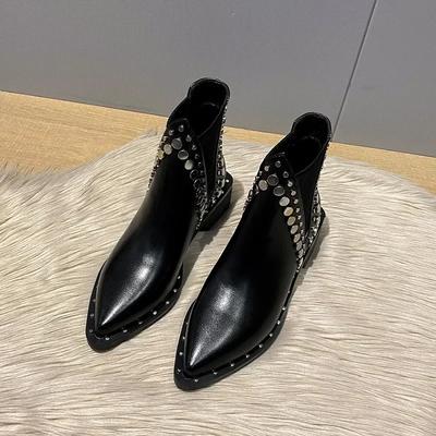 2026 Herbst Neue Nude Stiefel Spitze Kurze Stiefel Damen Weiden Nieten Mittlerer Absatz Biker Stiefel Klobiger Absatz und Stiefeletten