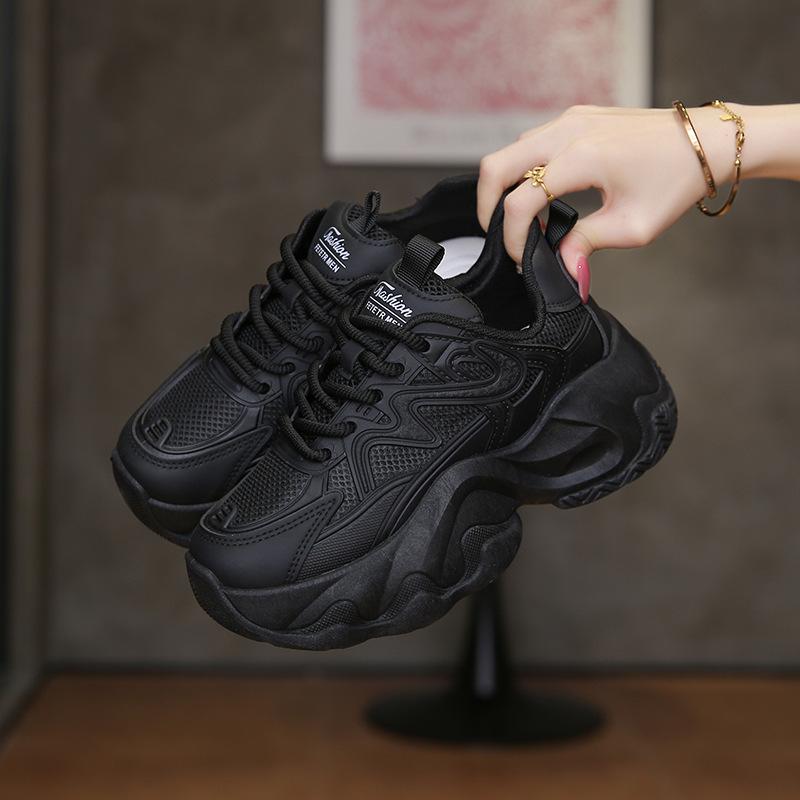 

2025 осень новинка инс корейская версия маленьких белых туфель студенческая мода платформа женская обувь универсальная повседневная спортивная обувь FB3313 40 чёрный