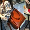 2025 Cowhide Women's Versatile Handbag, Genuine Leather Commuter Shoulder Bag - European/American Style, Large Capacity, High-End Feel