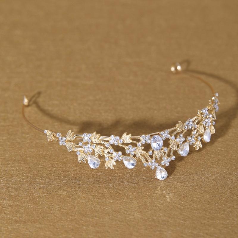 Shimmering Crystal Bridal Crown Secure Fit Hairpiece Alloy Texture Perfect for Birthdays Balls Proms Special Occasions