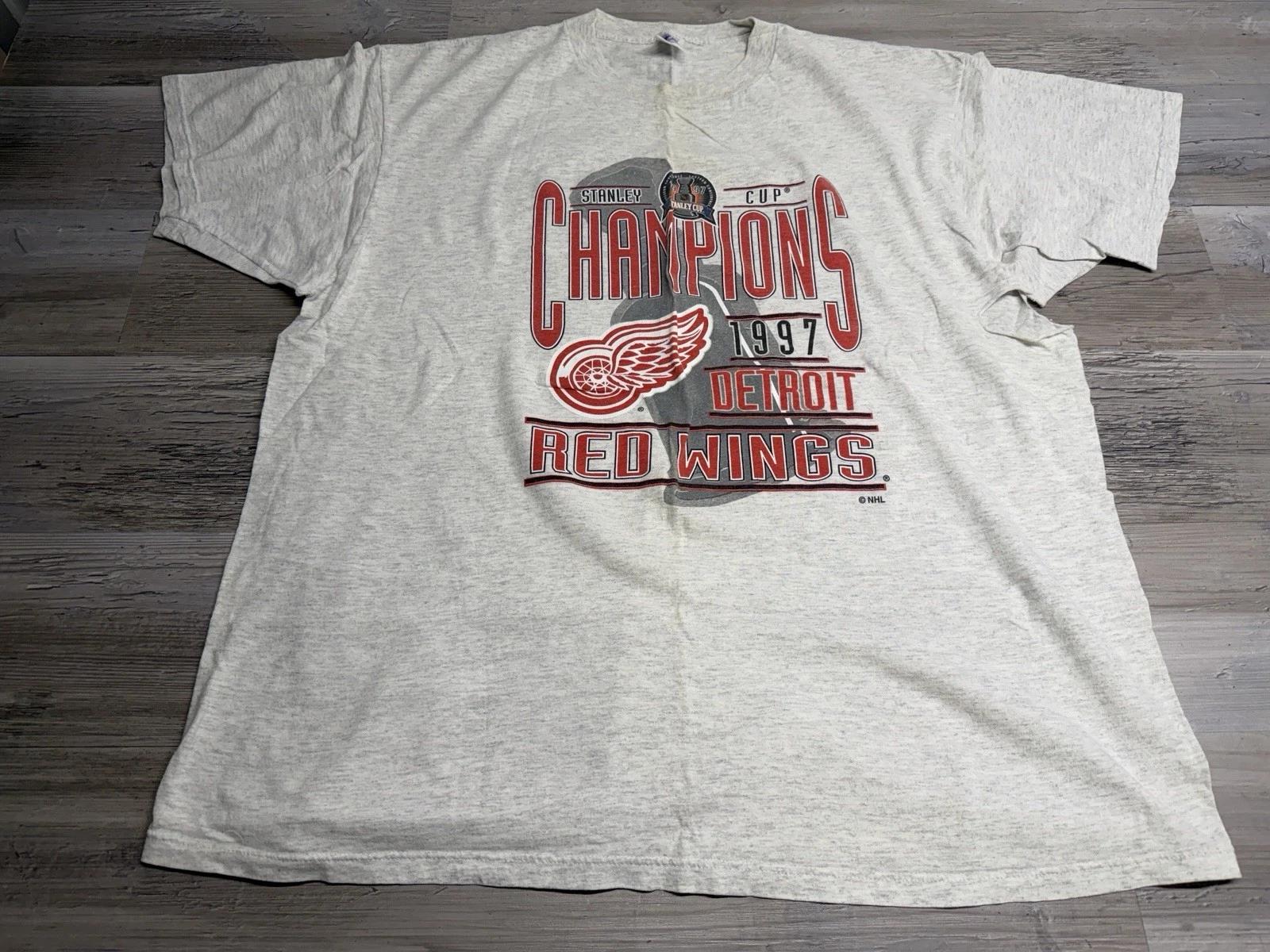 Винтажная футболка NHL Detroit Red Wings 1997 года, чемпион Кубка Стэнли, логотип 7, 2XL, США M