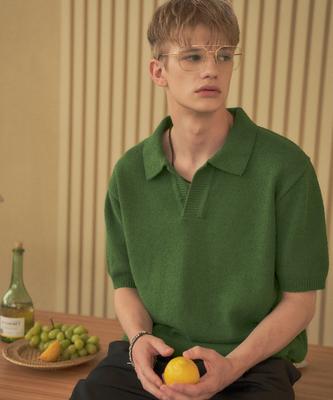 HALBKREIS LAYOUT T20015 Boucle Collar Knit_Green