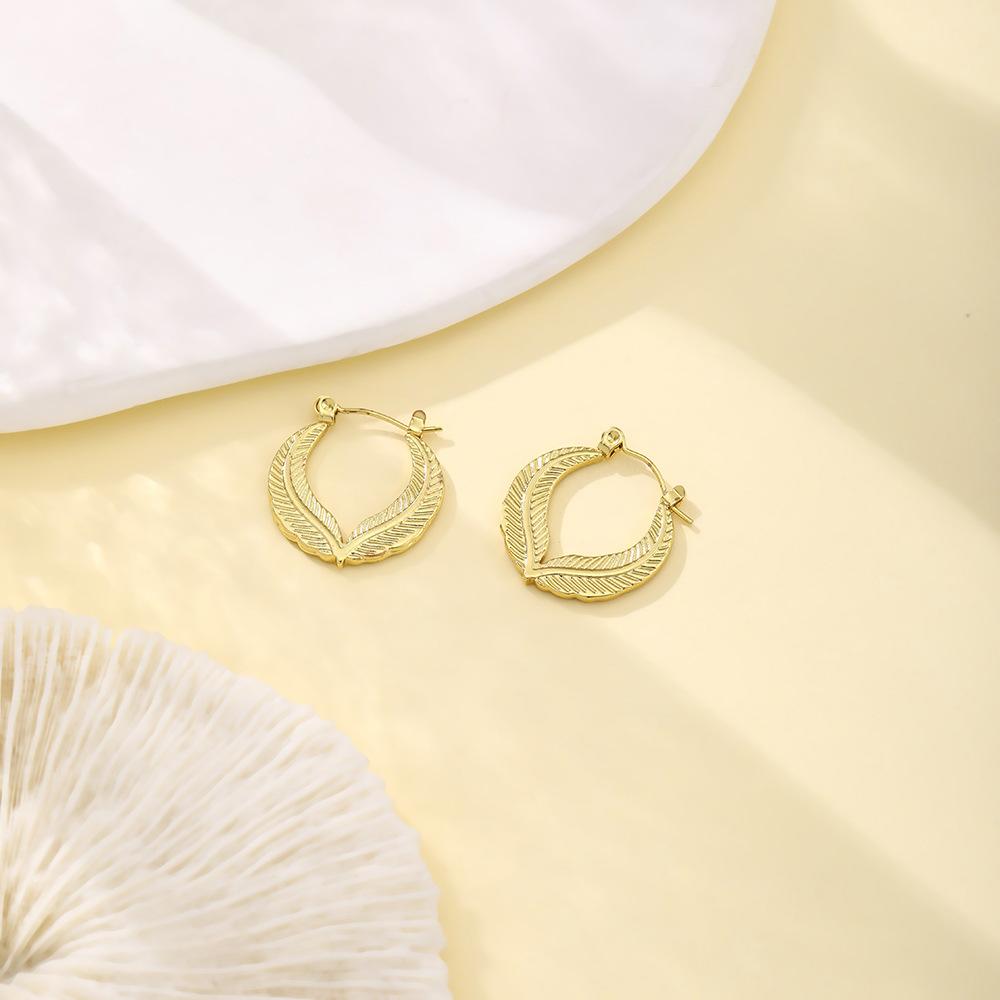 French Light Luxury Metal Style High-End Stud Earrings Temperament Love Star Stainless Steel Earrings Women S Personality Trendy Earrings