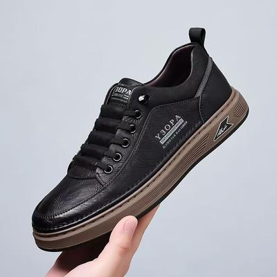 Nieuwe herenschoenen lente en herfst casual leren schoenen leren sportschoenen één pedaal witte schoenen herenmode enkele schoenen