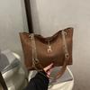 Textured Chain Shoulder Bag, Stylish Little Deer-shaped Bag for The Armpit, Tote Bag