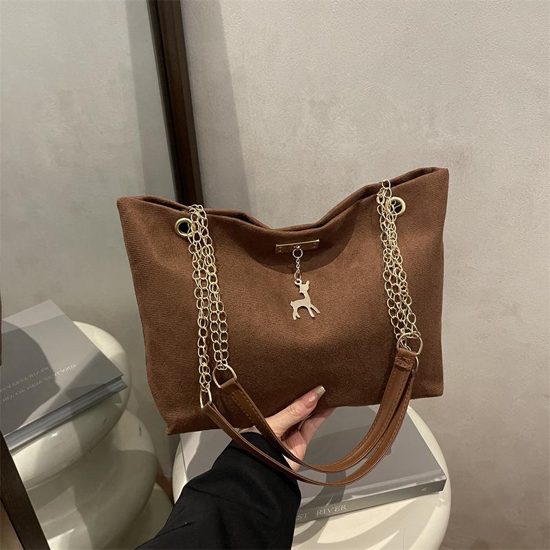 Textured Chain Shoulder Bag, Stylish Little Deer-shaped Bag for The Armpit, Tote Bag