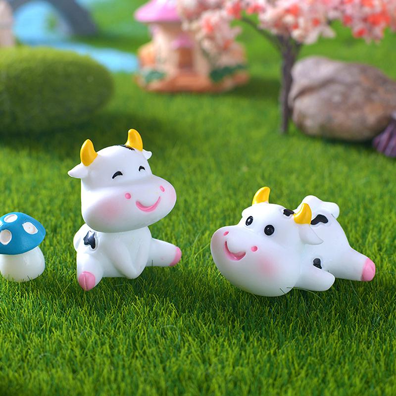 Mini Cute Cow Figurine Craft Miniature Model Home Decoration Accessories Desktop Garden Micro Landscape Ornaments Gift