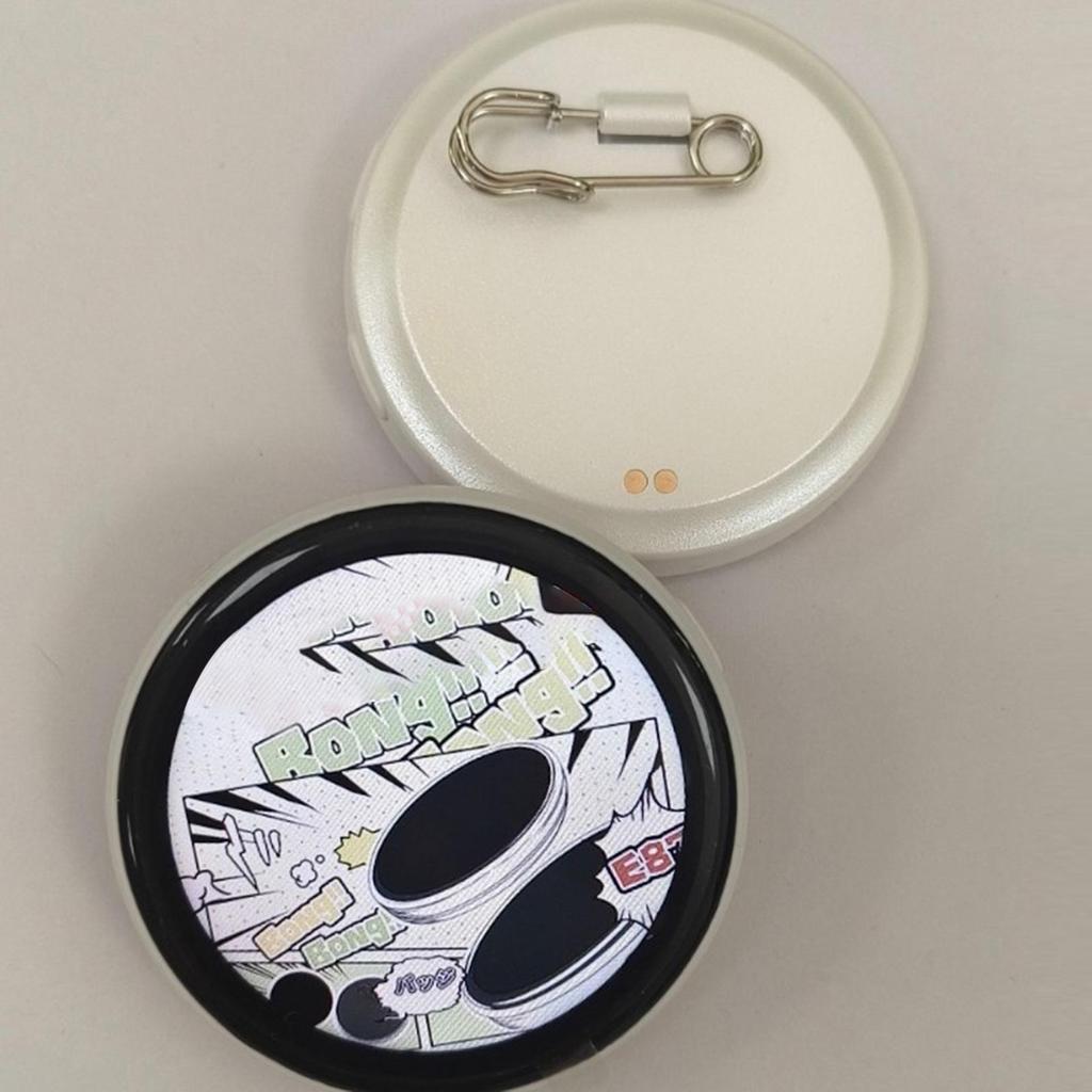 Digital Badge 1.7inch HD Pixel Screen Cute Name Tag 600mAh Electronic Anime Pins 18H Battery for Fans Photo Video Service