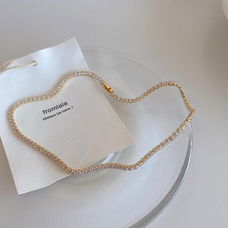 

Minimalist Retro Korean Rhinestone Temperament Necklace - Versatile Choker Clavicle Chain