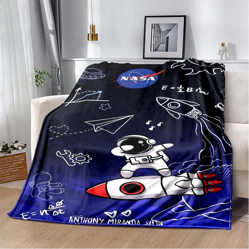 Space Astronaut Flannel Blanket, Soft Warm Throw with Cartoon Spaceman & Planet Print for Kids Bed Sofa, Cozy Bedding for Boys